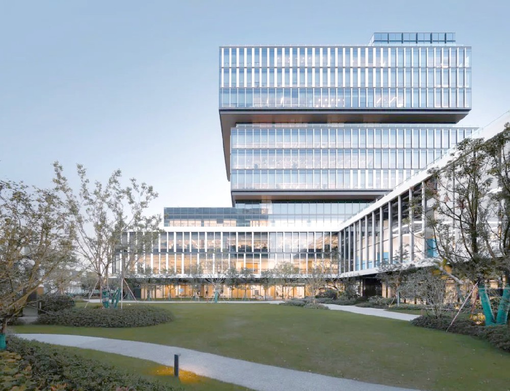 资本环境趋于理性 集团企业投资策略更加审慎